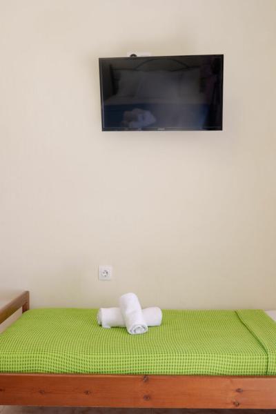 28 Photo